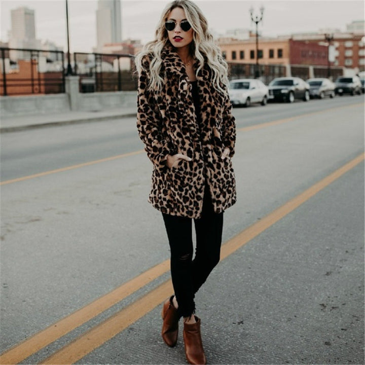 Damer Fashionabel Konstpälsfoder med Leopardsmönster och elegant skärning Eva Jonsson-Eva Jonsson