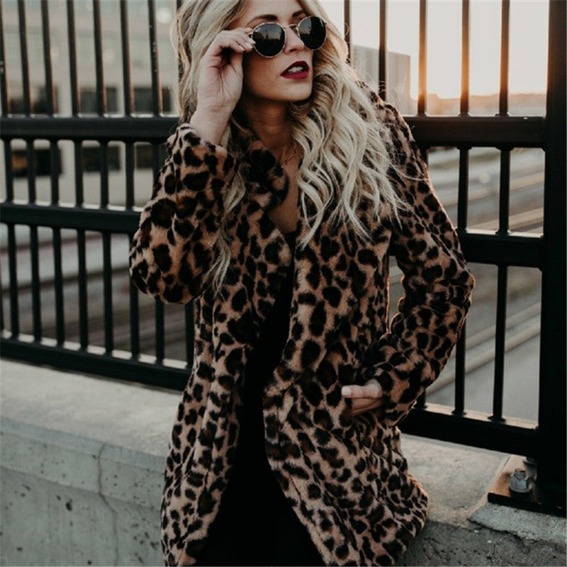 Damer Fashionabel Konstpälsfoder med Leopardsmönster och elegant skärning Eva Jonsson-Eva Jonsson