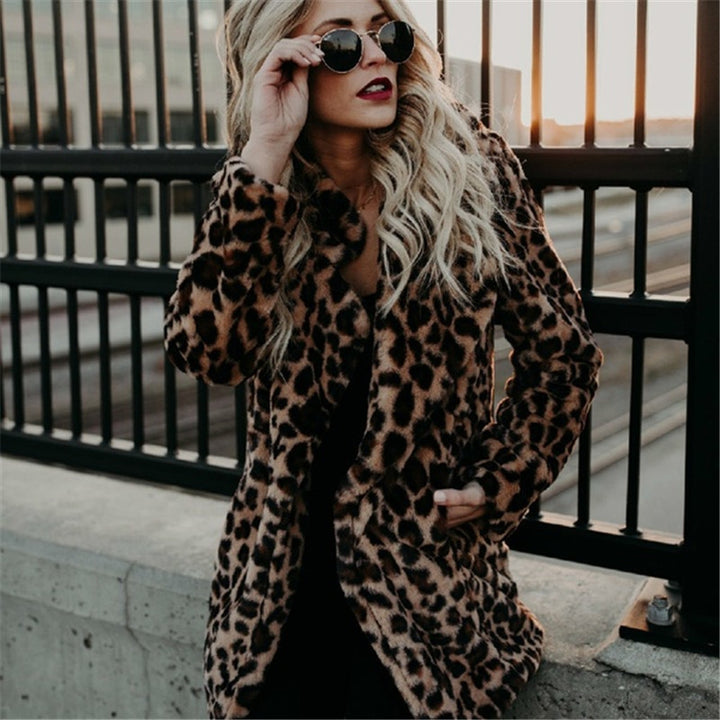 Damer Fashionabel Konstpälsfoder med Leopardsmönster och elegant skärning Eva Jonsson-Eva Jonsson