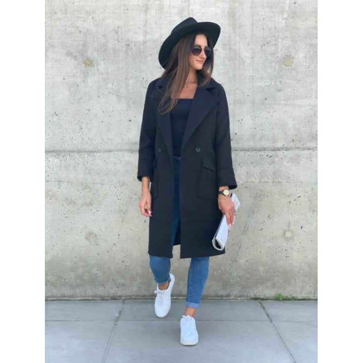 Damer Fashionabel Longblazer med djup revers och praktiska fickor Mirla-Eva Jonsson