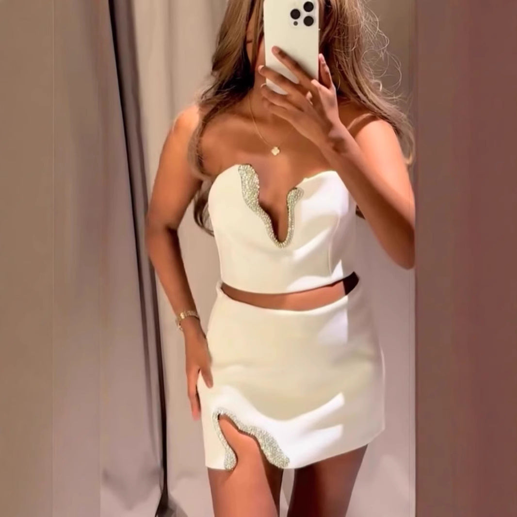 Damer Figurformande Crop-Top med glittrande halsringning och Kjol Mirla-Eva Jonsson