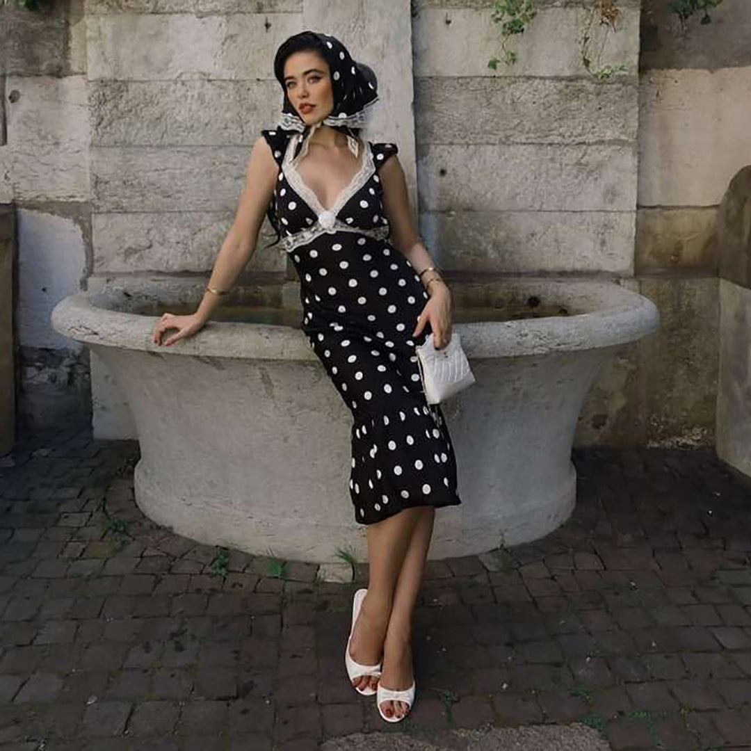 Damer Figurformande Polka-Dot Klänning med Spetsapplikation Mirla-Eva Jonsson