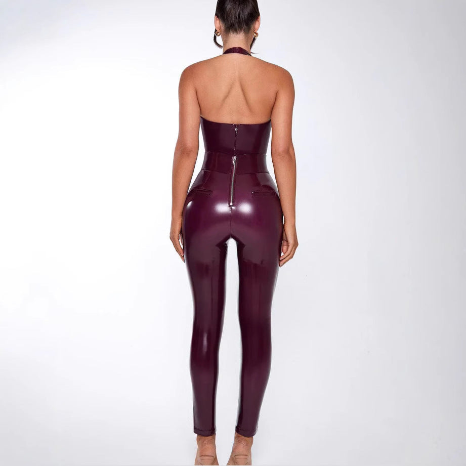 Damer Figurnära Jumpsuit med djup V-ringning och glänsande yta Mirla-Eva Jonsson