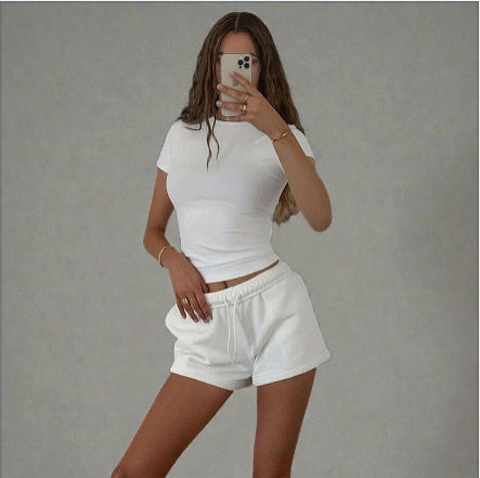 Damer Figurnära Kortärmad T-shirt med högkvalitativt stretchmaterial Mirla-Eva Jonsson