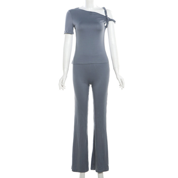 Damer Figurtight Jumpsuit med asymmetrisk skärning och elegant axelbetoning Mirla-Eva Jonsson