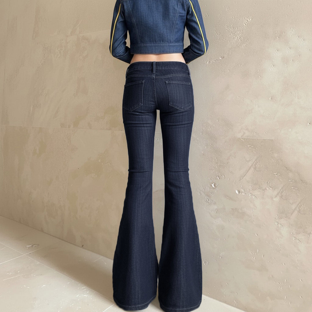 Damer Flared Jeans i elegant vintage-stil Mirla-Eva Jonsson