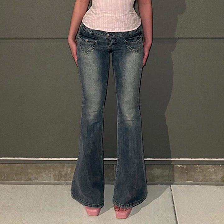 Damer Flared Jeans i klassisk stil med dekorativa fickor Mirla-Eva Jonsson