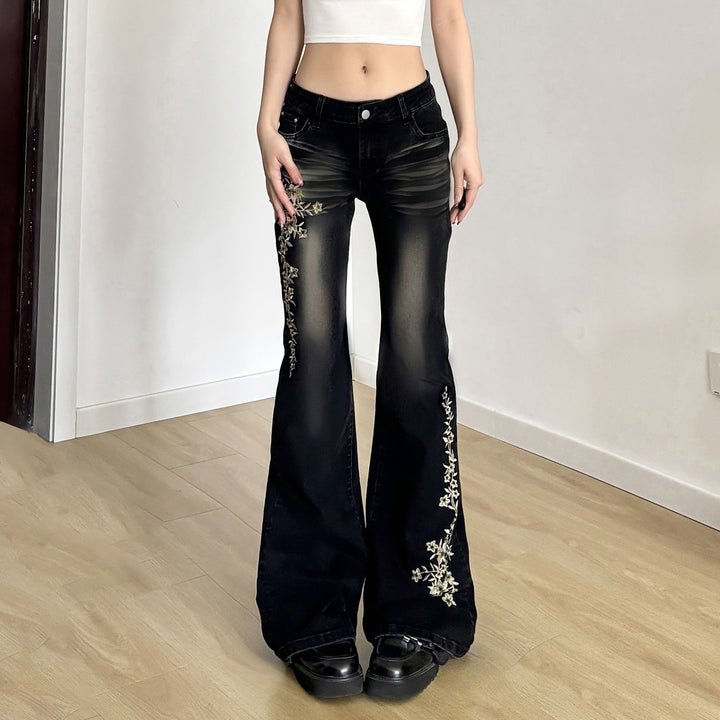 Damer Flared Jeans med elegant blommönsterbroderi Mirla-Eva Jonsson