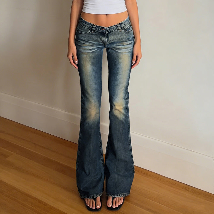 Damer Flared Jeans med hög midja och snygg Used-Look Mirla-Eva Jonsson