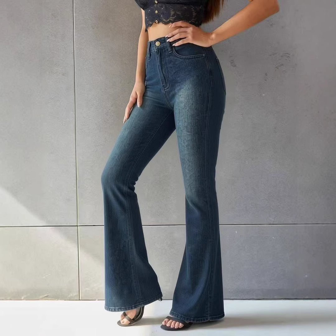 Damer Flared Jeans med hög midja och unik strukturdesign Mirla-Eva Jonsson