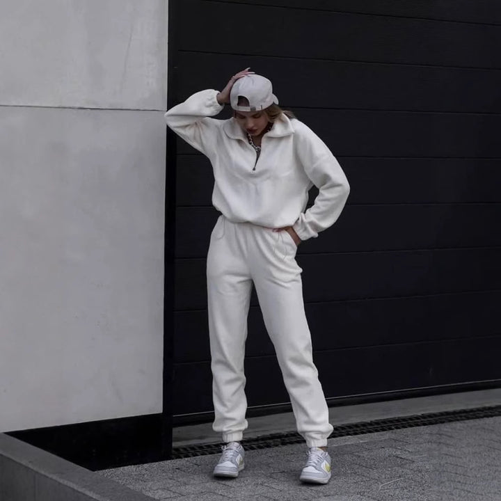 Damer Fleece Loungewear Set med Dragkedja och Elastiska Muddar Mirla-Eva Jonsson