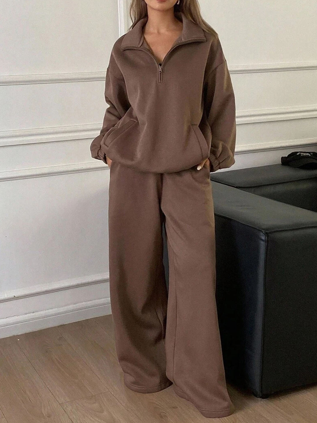 Damer Fleece-Loungewear-set med hög krage och praktiska fickor Mirla-Eva Jonsson