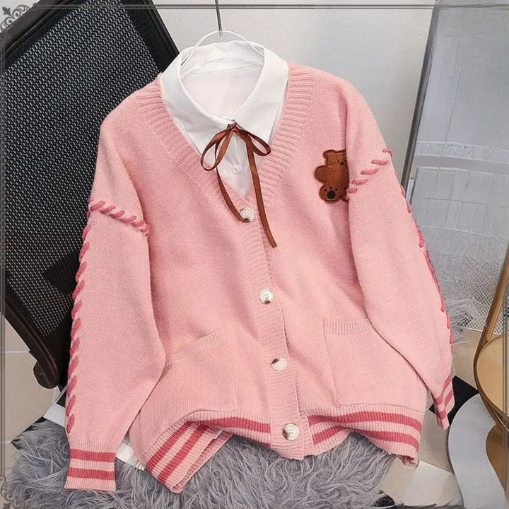 Damer Fluffig Cardigan med Unikt Björnmotiv Mirla-Eva Jonsson