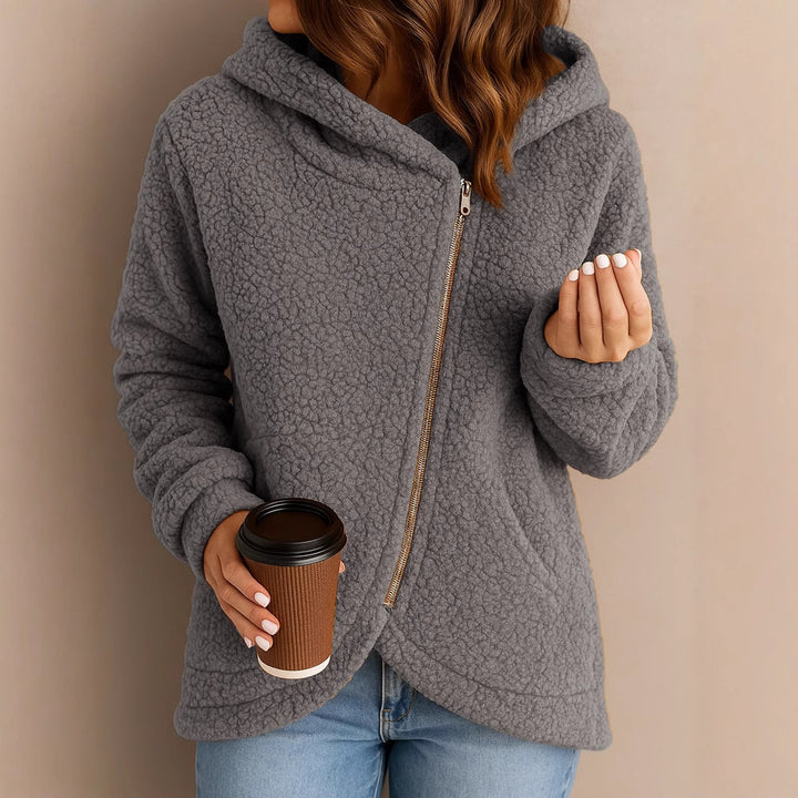 Damer Fluffig Hoodiejacka med asymmetrisk dragkedja Mirla-Eva Jonsson