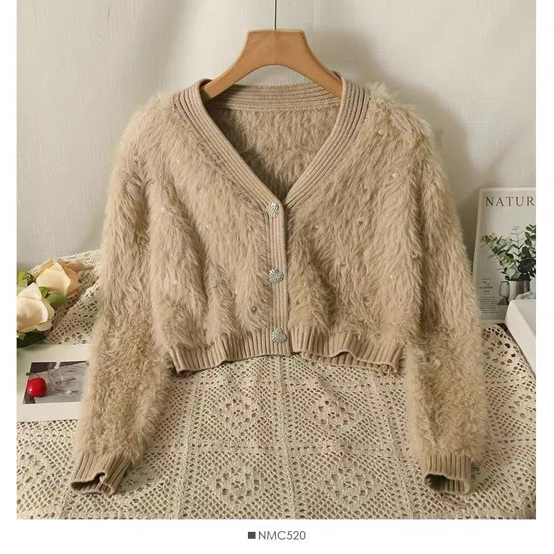 Damer Fluffig Kort Cardigan med diskreta knapppdetaljer Eva Jonsson-Eva Jonsson