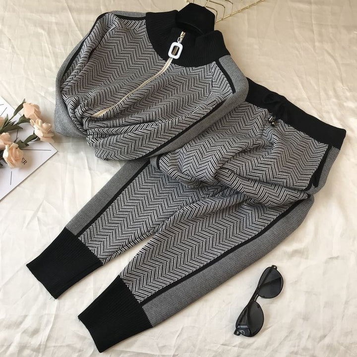 Damer Fritids Strickjacka och Joggingbyxor Set Mirla-Eva Jonsson