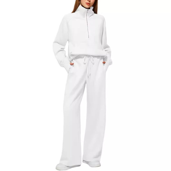 Damer Fritids Sweatpants-dräkt med hög krage och känguruficka Mirla-Eva Jonsson