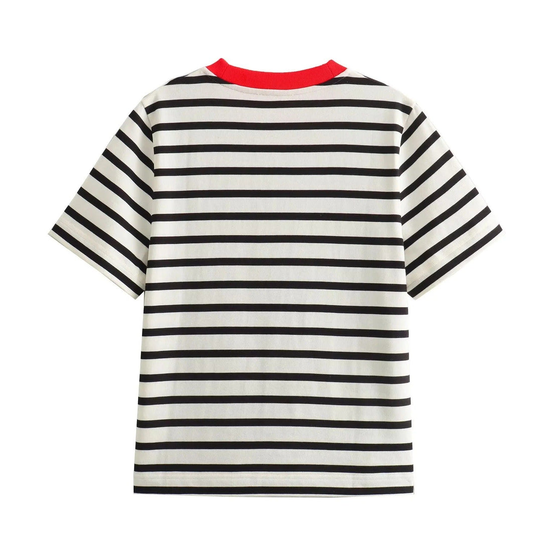 Damer Fritids T-shirt med Kontrasterande Krage och Avslappnad Randigt Mönster Mirla-Eva Jonsson