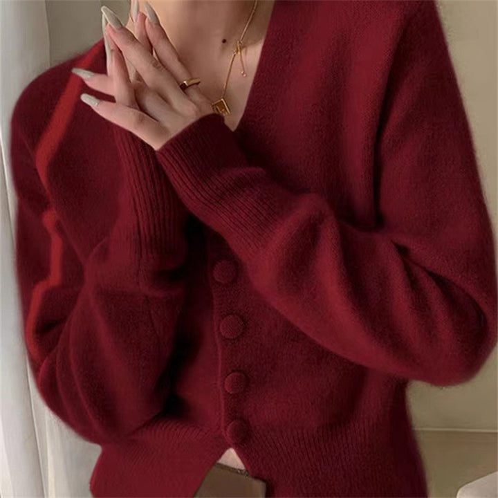 Damer Fuzzy Cardigan med V-ringning och dekorativa knappar Eva Jonsson-Eva Jonsson
