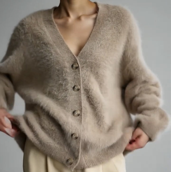 Damer Fuzzy Cardigan med eleganta knappar och löst snitt Mirla-Eva Jonsson