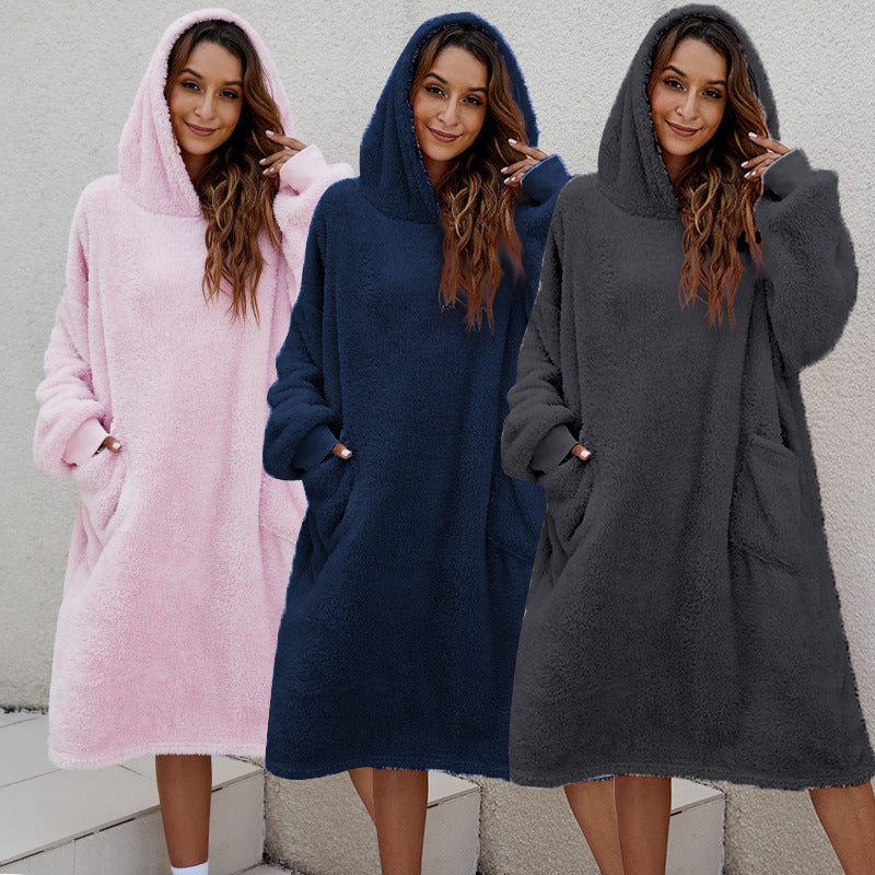 Damer Fuzzy Hoodie-Kappa med stora fickor och huva Mirla-Eva Jonsson