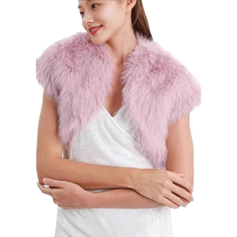 Damer Fuzzy Konstpälsväst i öppen design Eva Jonsson-Eva Jonsson