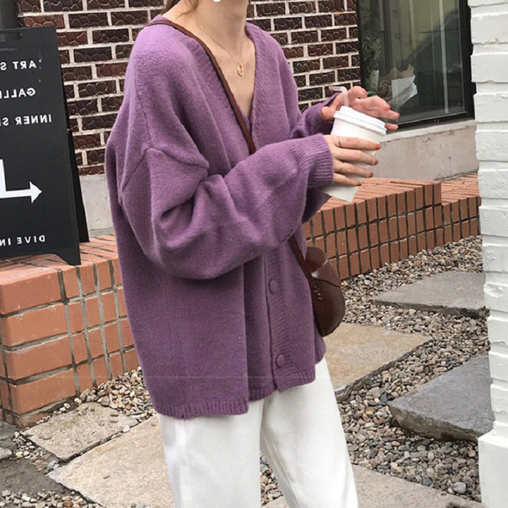 Damer Fuzzy Stickad cardigan med knapplist och lös passform Eva Jonsson-Eva Jonsson