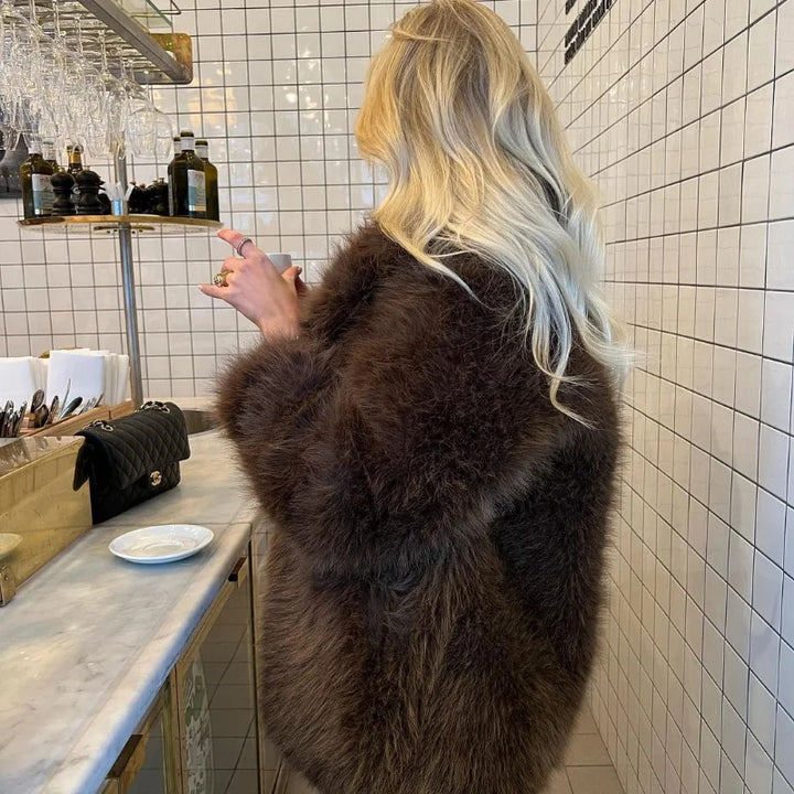 Damer Fuzzy pälsjacka med vid passform Mirla-Eva Jonsson