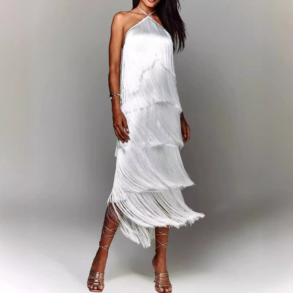 Damer Glamouröst Maxiklänning med fransar och off-shoulder design Mirla-Eva Jonsson