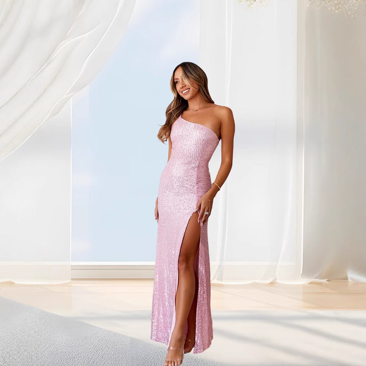 Damer Glittrande Aftonklänning med Figurnära Skärning och Elegant Slits-Eva Jonsson