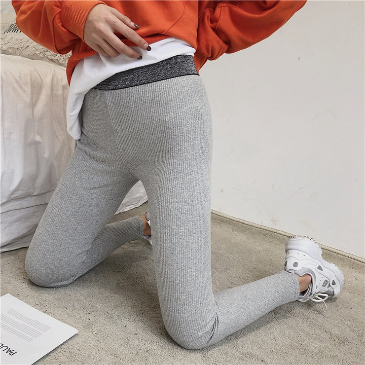 Damer Glittrande Leggings i figurnära ribbdesign Mirla-Eva Jonsson