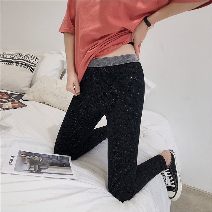 Damer Glittrande Leggings i figurnära ribbdesign Mirla-Eva Jonsson