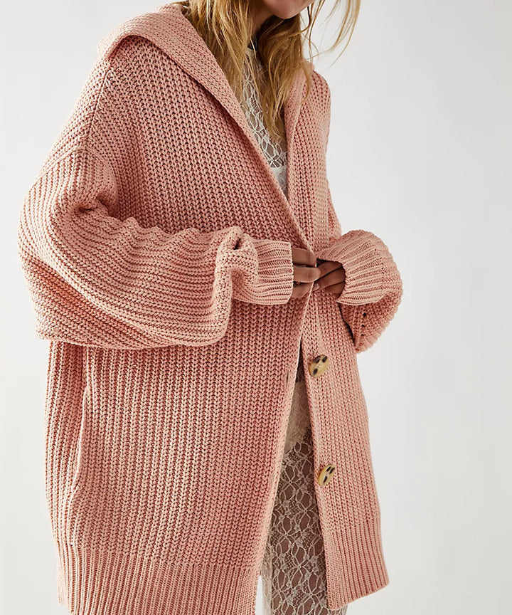 Damer Grovstickad Cardigan med huva och modeknappdetaljer Mirla-Eva Jonsson