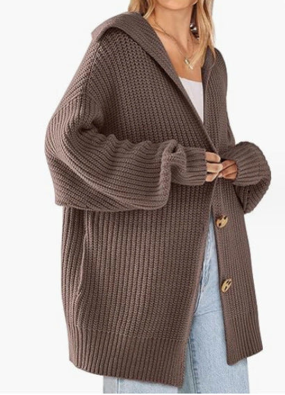 Damer Grovstickad Cardigan med huva och modeknappdetaljer Mirla-Eva Jonsson