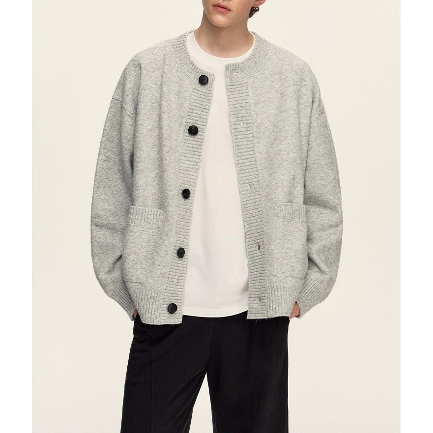 Damer Grovstickad Cardigan med oversize passform och stora knappdetaljer Mirla-Eva Jonsson