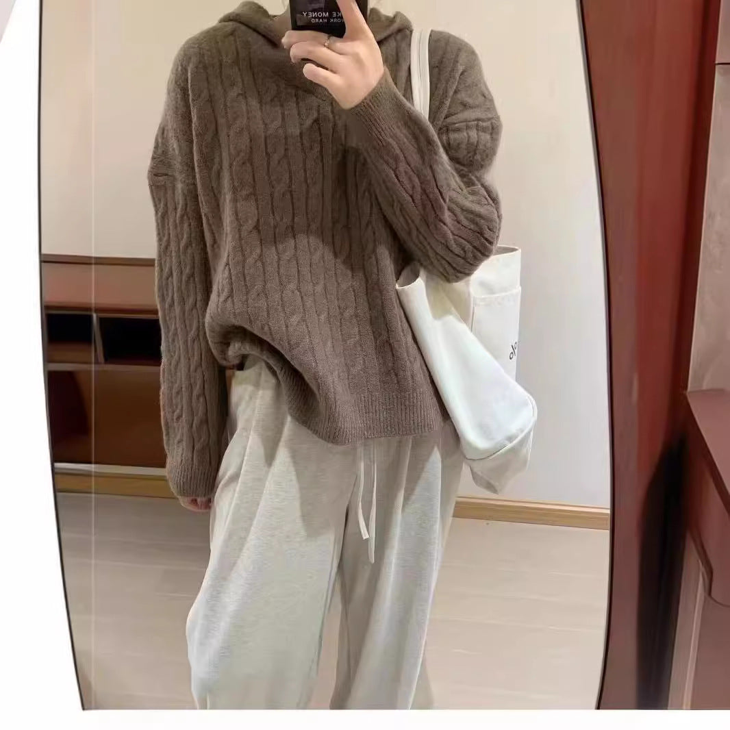 Damer Grovstickad Hoodie med Flätmönster och Avslappnad Passform Eva Jonsson-Eva Jonsson