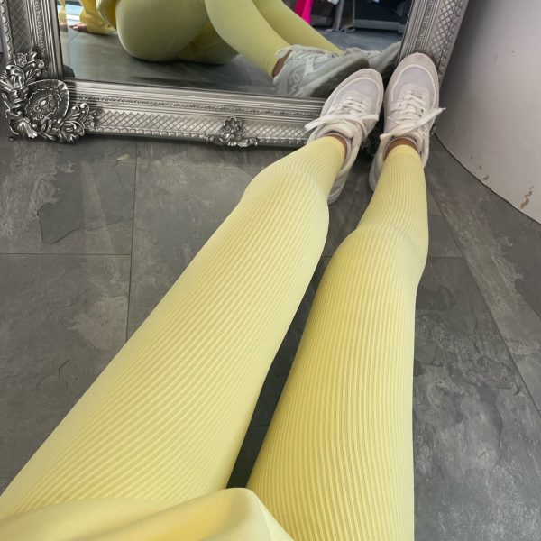 Damer Hög Kvalitet Ribbad Design Leggings med Hög Midja Mirla-Eva Jonsson
