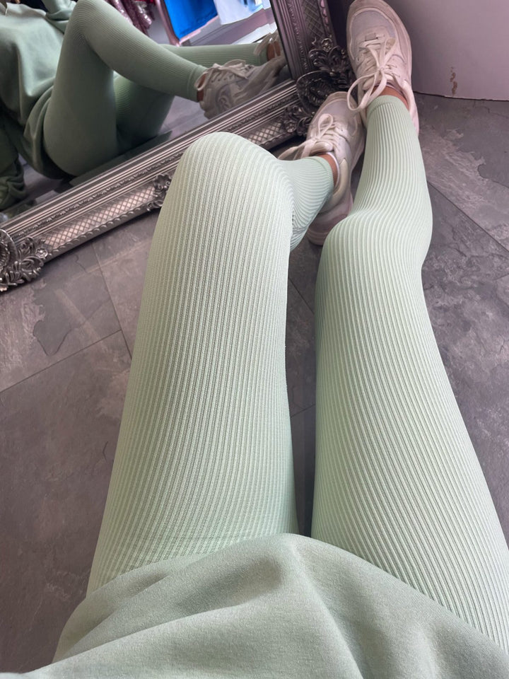 Damer Hög Kvalitet Ribbad Design Leggings med Hög Midja Mirla-Eva Jonsson