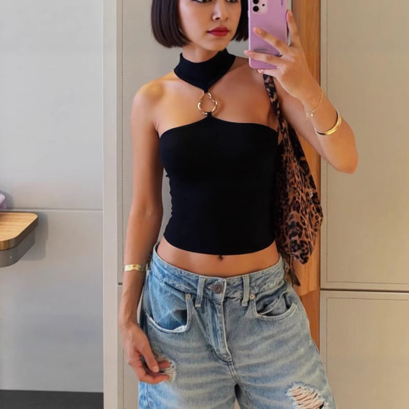 Damer Hög krage Crop-top med dekorativ ringdetalj Eva Jonsson-Eva Jonsson