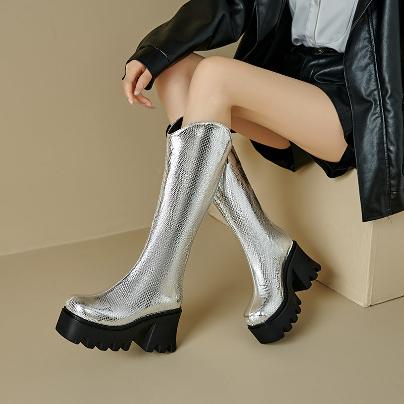 Damer Högglänsande Overknee-stövlar med strukturerad design Mirla-Eva Jonsson