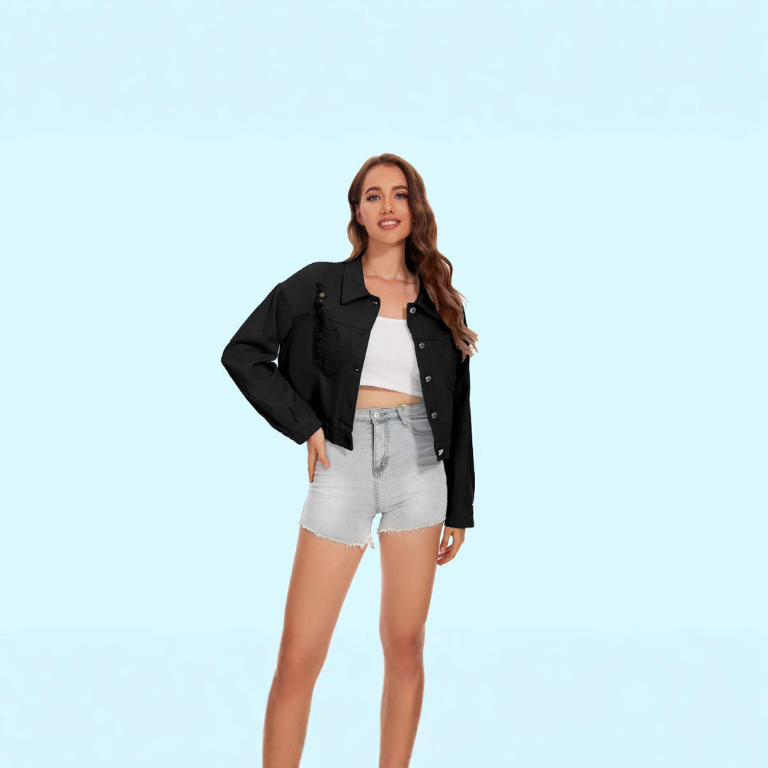 Damer Jeansjacka i avslappnad crop-stil med fransdetaljer Mirla-Eva Jonsson