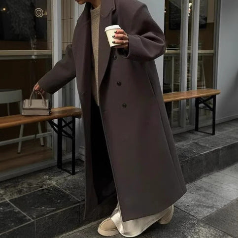 Damer Klassisk Oversized-Designer-Kappa med dubbel knapprad och mjukt foder Mirla-Eva Jonsson