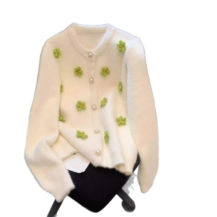Damer Kofta med Ömt Blomsterbroderi och Pärnknappar Mirla-Eva Jonsson