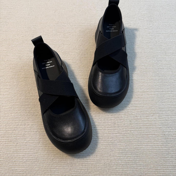 Damer Komfort-sneakers med elastiskt korsband och vadderad sula Mirla-Eva Jonsson