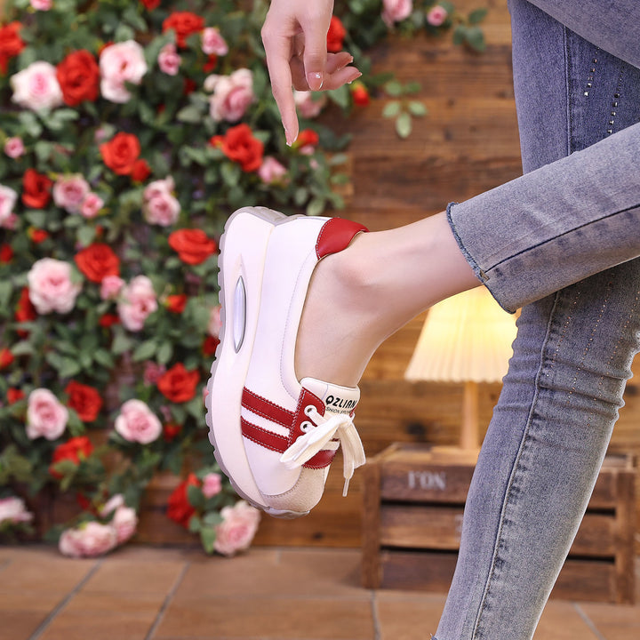 Damer Komfortabla Sneakers i moderiktig mix av läder och textil Mirla-Eva Jonsson