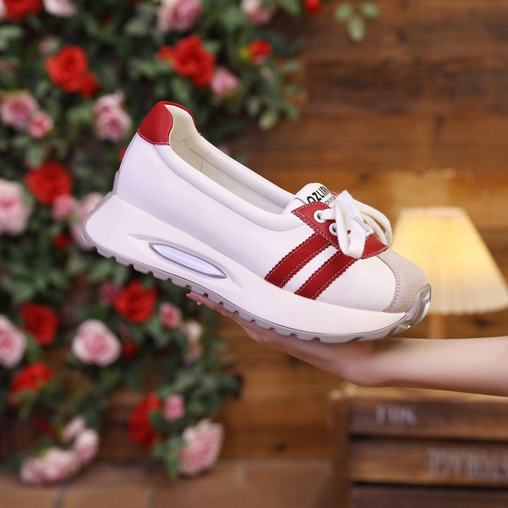 Damer Komfortabla Sneakers i moderiktig mix av läder och textil Mirla-Eva Jonsson