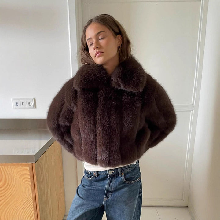 Damer Konstpälsjacka i moderiktig Cropped-stil Eva Jonsson-Eva Jonsson