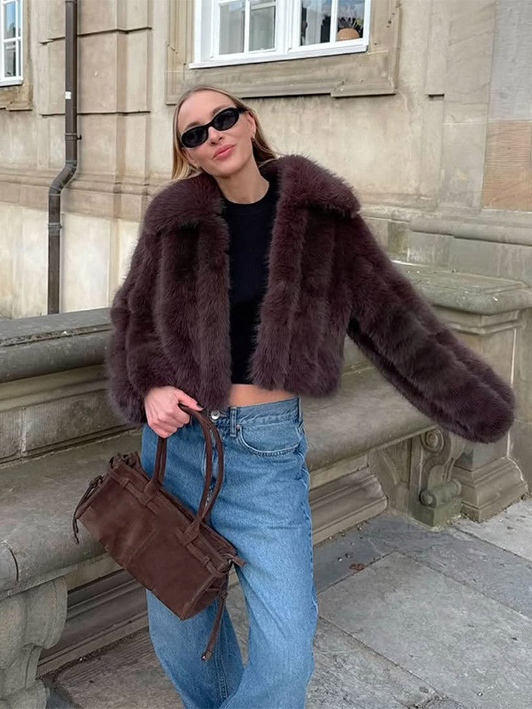 Damer Konstpälsjacka i moderiktig Cropped-stil Eva Jonsson-Eva Jonsson
