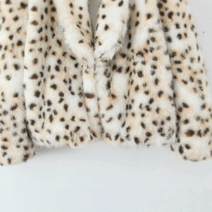 Damer Konstpälsjacka med elegant leopardmönster Mirla-Eva Jonsson