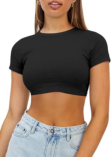 Damer Kort, Figurnära Crop-Top Av Elastiskt Material Mirla-Eva Jonsson